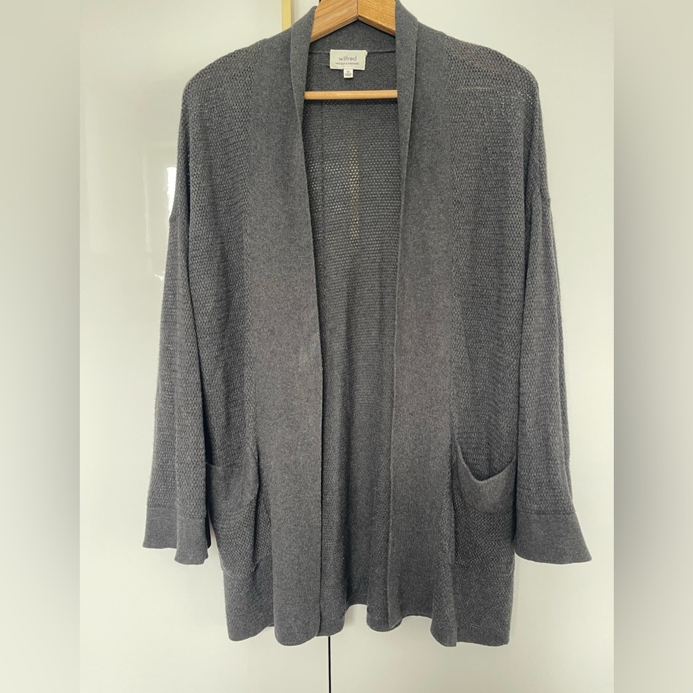 Aritzia Wilfred Silk & cashmere blend cardigan size xs